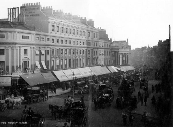 Regent Circus, London, c.1890 (b/w photo)  von English Photographer