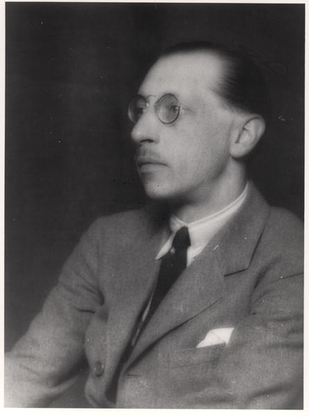 Igor Stravinsky (1882-1971) (b/w photo)  von French Photographer
