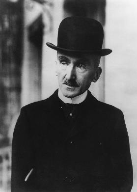 Henri Bergson (1859-1941) (b/w photo) 