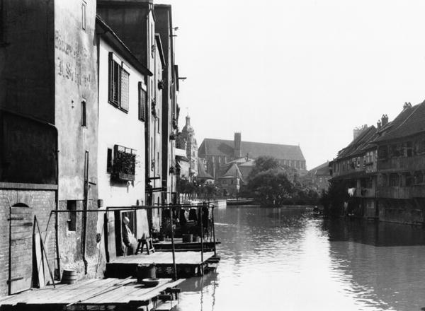 The River Gera at Erfurt, Thiringia, c.1910 (b/w photo)  von Jousset