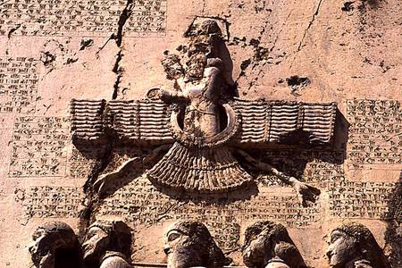 Farr (god-given fortune), detail from Darius' Monument von Achaemenid