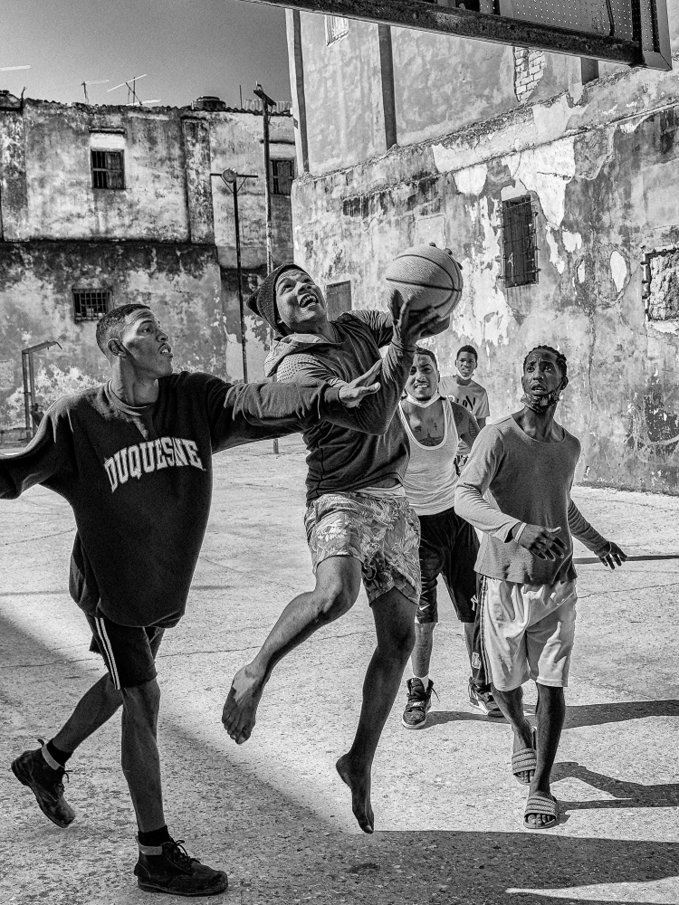 Basketball spielen von Andreas Bauer