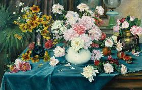 Pfingstrosen, Rosen und andere Blumen in Vasen 1913