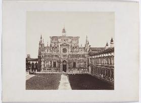 Die Kartause von Pavia: Blick auf die Hauptfassade