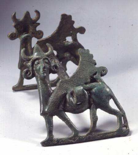 Cheekpiece of horse-bitdecorated with a sphinx von Anonymous