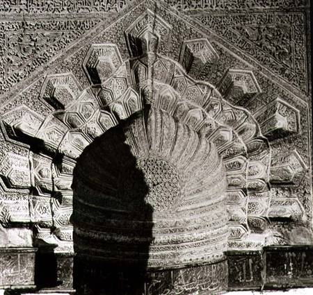 Detail of a keel arch on the Tomb of the Abbasid Khalifs von Anonymous