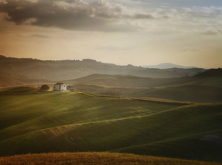 Over the hills von Antonio Longobardi