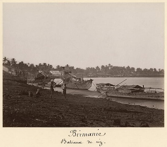 Boats carrying rice on the River Thanlwin, Mupun district, Moulmein, Burma, late 19th century von (attr. to) Philip Adolphe Klier