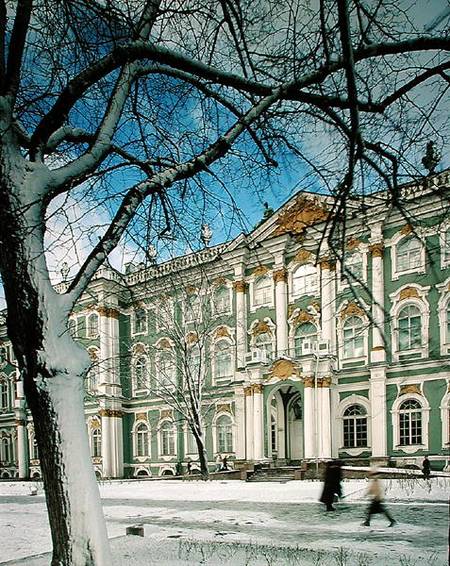 View of the South Facade of the Winter Palace, from Palace Square von Bartolomeo Franceso Rastrelli