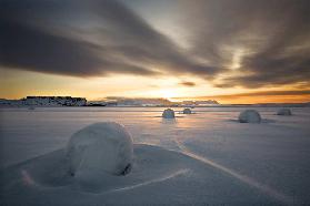 Snow bales