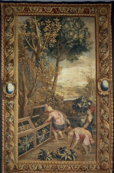 Boys as gardeners / Tapestry, C18 von Charles Le Brun