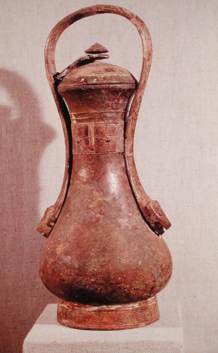 'Yu' wine vessel, from a royal tomb at Anyang, Henan Province, Shang Dynasty von Chinese School