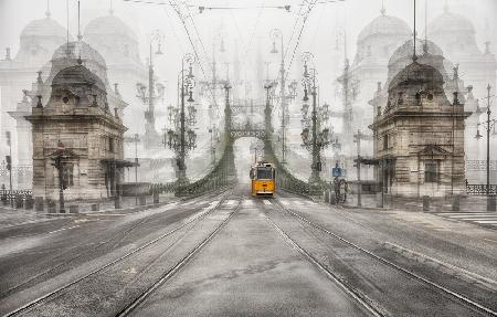 Gelbe Straßenbahn - Budapest