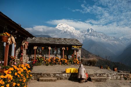 Blick auf das Annapurna-Gebirge von Ghandruk