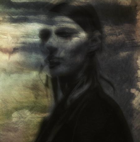 Eine stille Dunkelheit (Porträt)