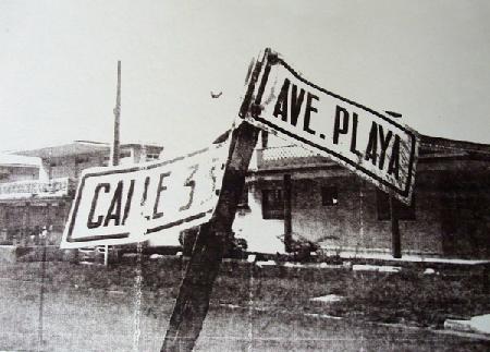 Black and white street sign 2014