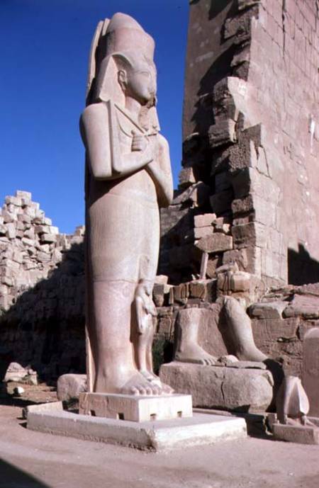 Colossal statue of Ramesses II (1279-1213 BC) in the Great Temple of Amun, New Kingdom von Egyptian