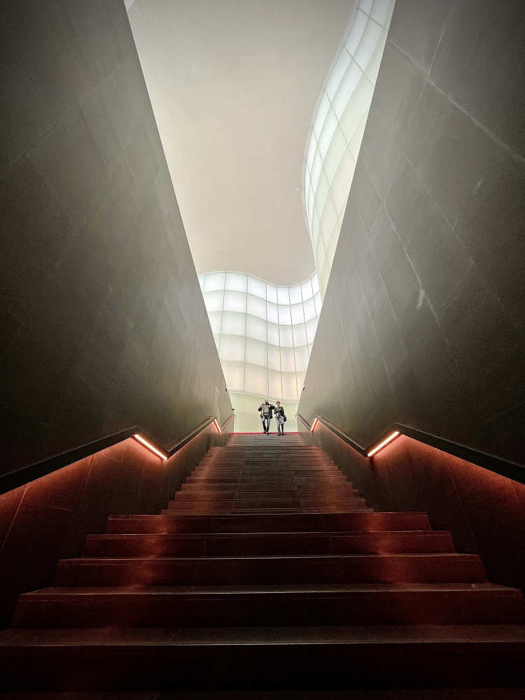 futuristischer Raum von Flavio Bertazzi