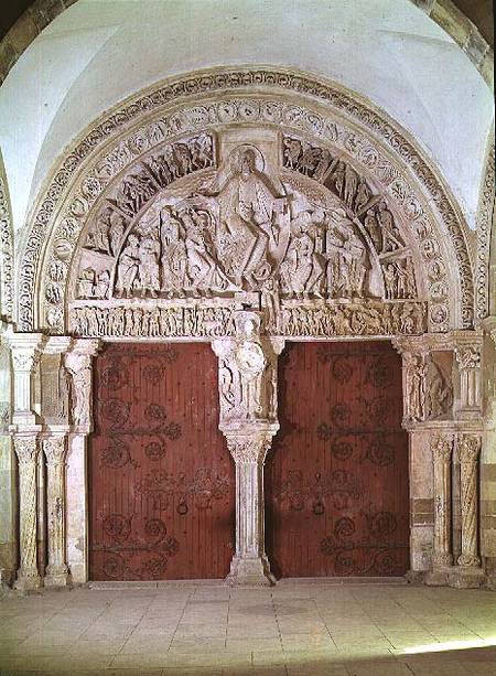 Central Portal in the Narthex of the Church of Sainte-Madelaine, with relief of the Pentecost in the von French School