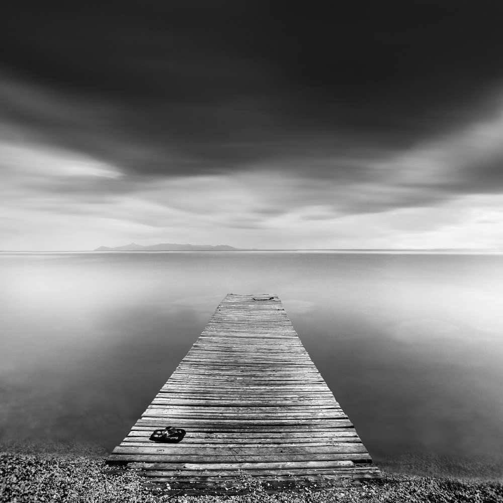 Pier with Slippers von George Digalakis