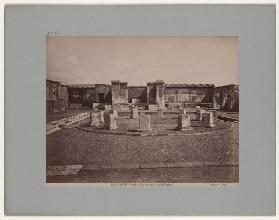 Pompei: Tempio dAugusto detto anche Panteon, No. 5027