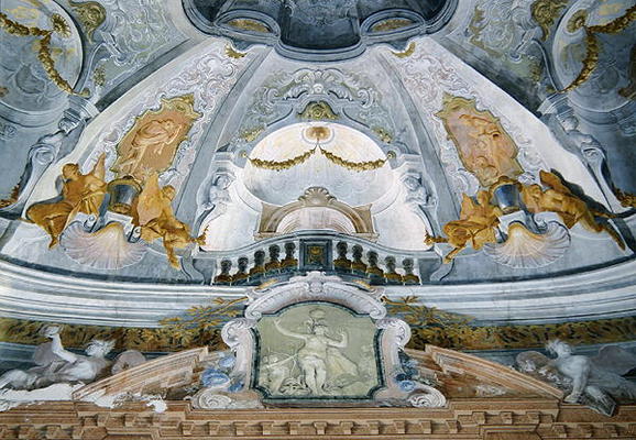 Trompe l'oeil, from the ceiling of the ballroom (fresco) von Giovanni Battista Crosato