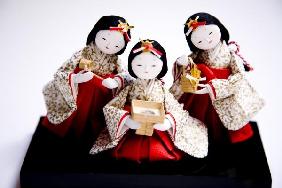 Drei Fukuoka Puppen
