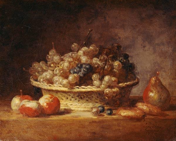  Basket of grapes
