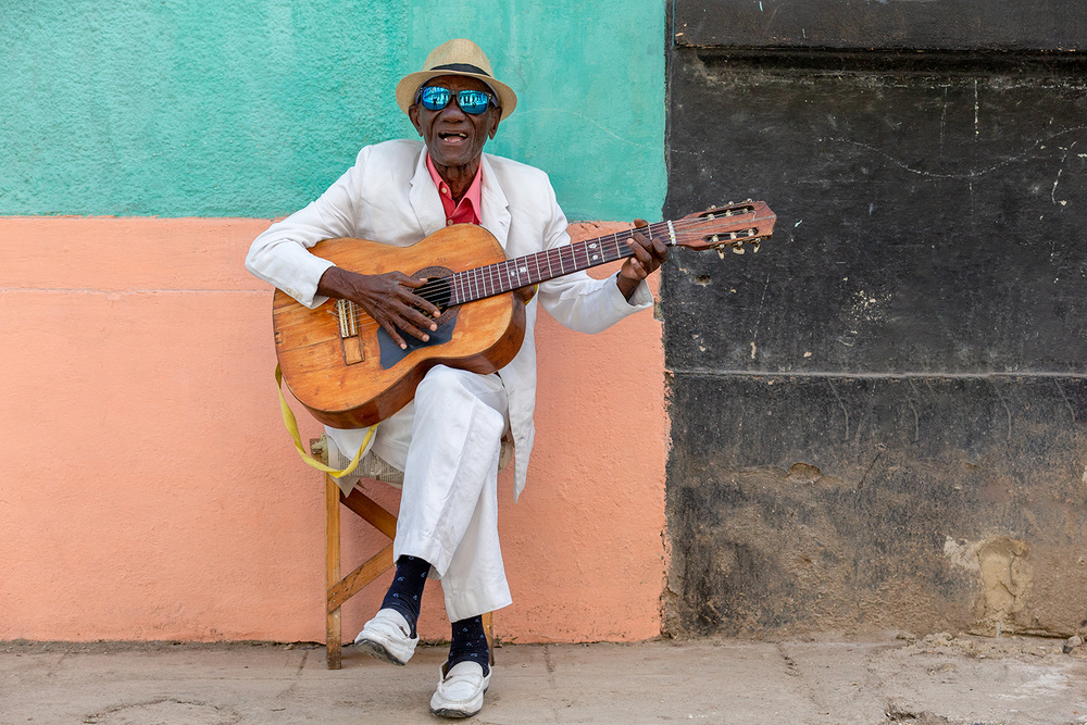 Kubanischer Gitarrist von Joan Gil Raga
