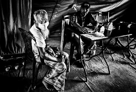 Rohingya-Flüchtling im medizinischen Lager – Bangladesch