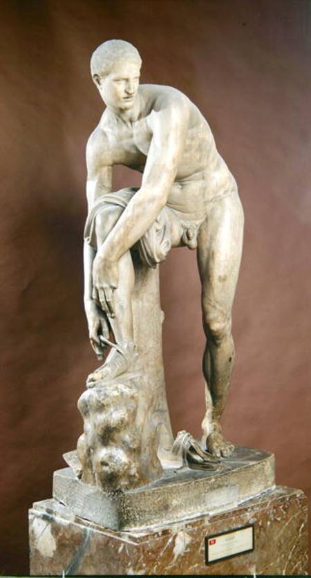 Hermes tying his sandal, Roman copy of a Greek original attributed to Lysippos von Lysippos