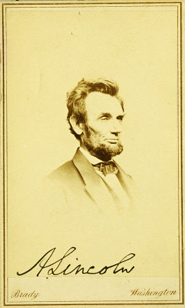 Signed Photographic Portrait Of Abraham Lincoln, 1864 von Mathew Brady