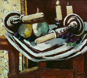 Stilleben mit umgefallenen Kerzen. 1929
