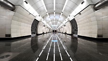 Moskauer U-Bahn – Willkommen in der Maschine