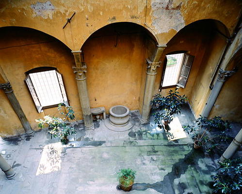 Interior Court, Villa Medicea di Careggi (photo) von Michelozzo  di Bartolommeo