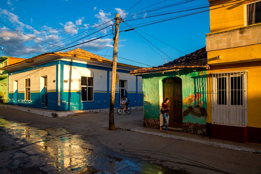 Street in Trinidad, Cuba von Miro May