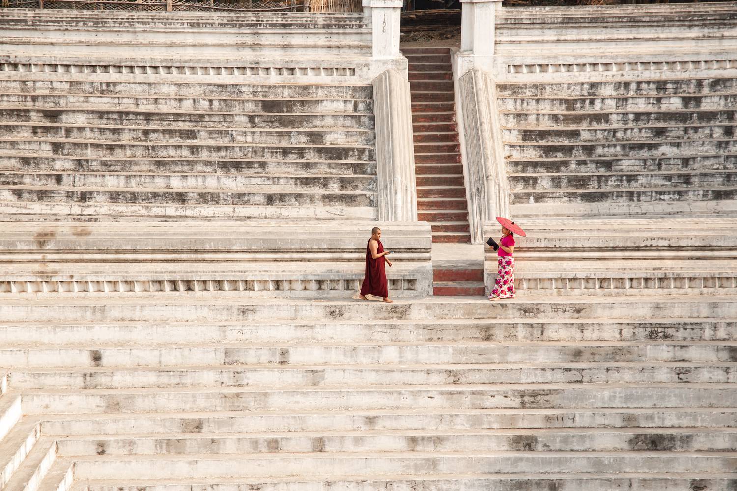 Tempel in Mandalay, Myanmar (Burma) von Miro May