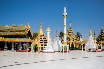 Shwedagon Pagode, Buddhismus in Yangon, Myanmar (Burma) 2020