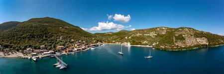 Sivota ein Hafenort im Süden der Ionischen Insel Lefkada, Griechenland 2021