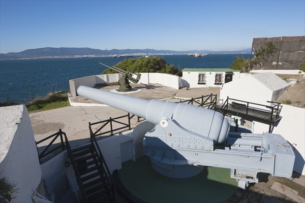 100 ton gun at Napier of Magdala Battery (photo)  von 
