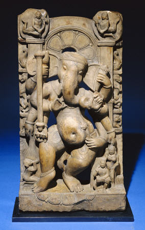 A Central Indian Pale Sandstone Stele Of Ganesha von 