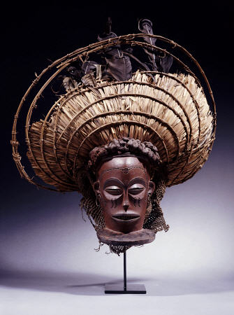 A Fine Chokwe Mask von 