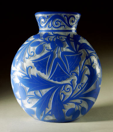 An Overlaid, Etched And Polished Daum Glass Vase von 