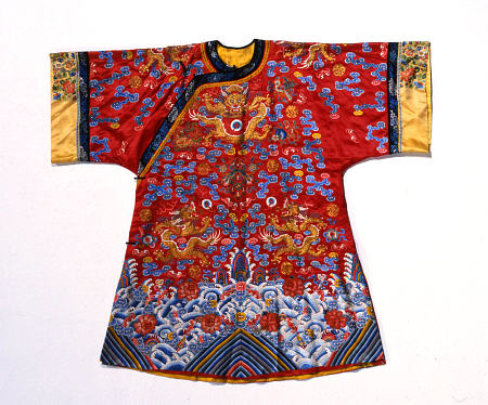 A Semi Formal Robe Of Red Satin Embroidered In Silks And Gilt Thread With Dragons Amidst Scrolling C von 