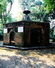 Aviary, in the garden of the Villa di Celle (photo) 1863