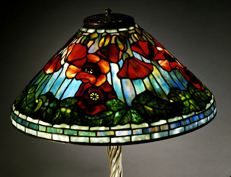 Detail From A ''Poppy'' Leaded Glass And Bronze Table Lamp By Tiffany Studios von 