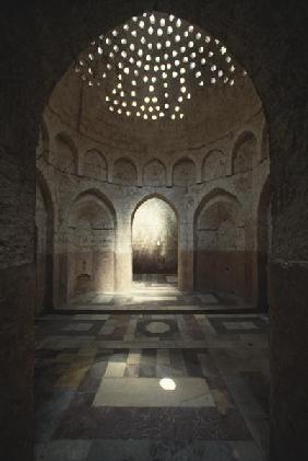 Interior of the Hammam al-Jadid, also called the ''New Bath'' (photo) 