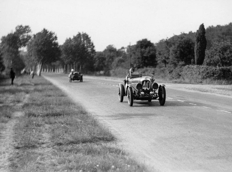 Lagonda Rapier Special, Le Mans 24 Hours. The entry of Lord Freddie de Clifford and Charles Brackenb von 