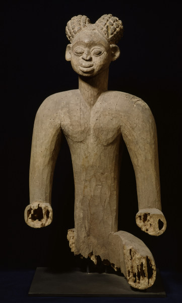 Sitzende Figur, Bekom, Kamerun / Holz von 