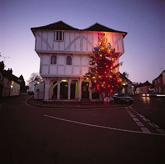 Thaxted Guildhall at Christmas time von 